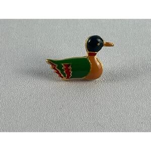 VTG Mallard Duck Enamel Lapel Pin Gold Tone Duck Hunter